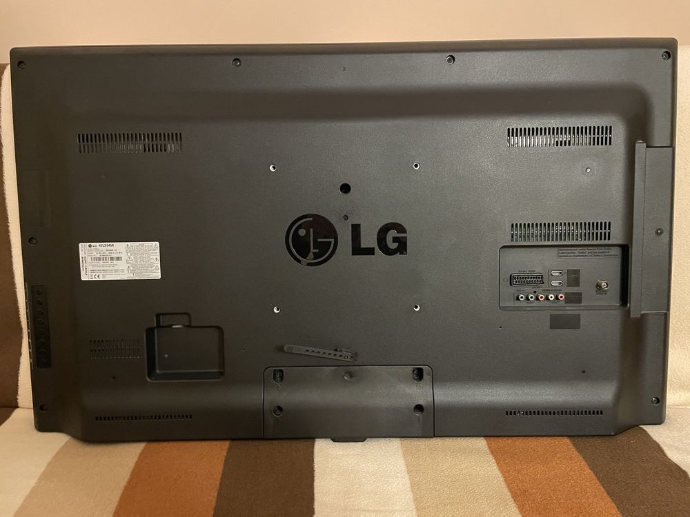 Telewizor LG 42LS3450 - Uszkodzony, na części lub do naprawy