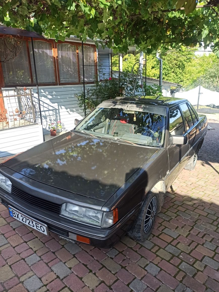 Mitsubishi Galant