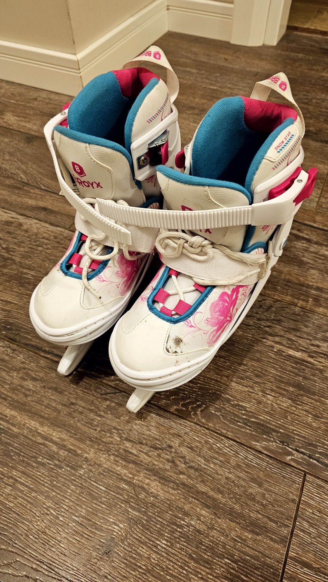 Łyżwy Broyx 34-37 super stan