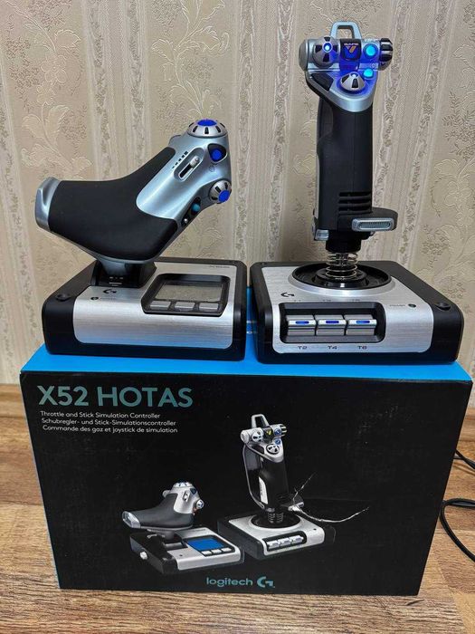 Контролер Logitech G Saitek X52 Flight Control System