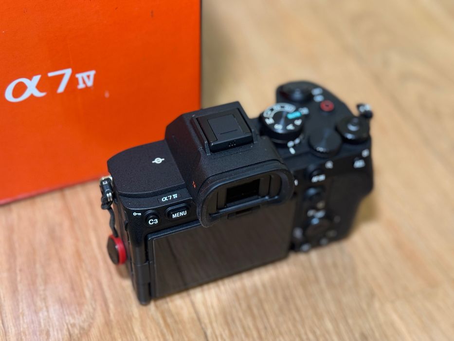 Sony A7 IV (Corpo) - Perfeito Estado - Garantia até 12/2028