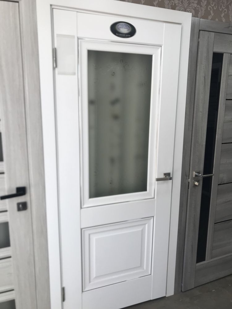 Межкомнатнатная дверь(выставочный образец)