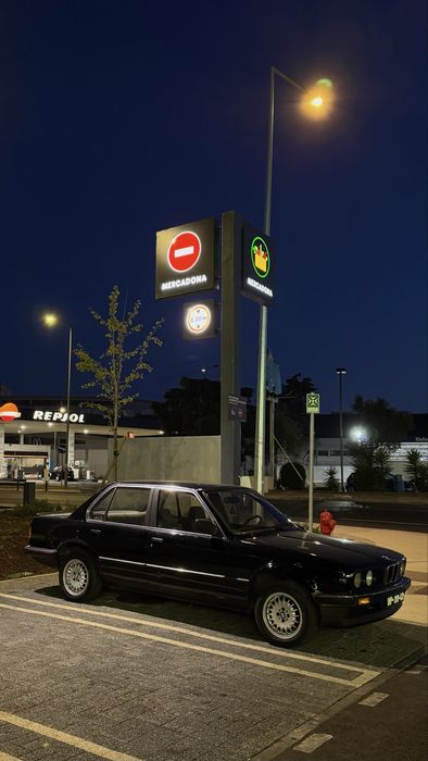 BMW E30 316 Clássico