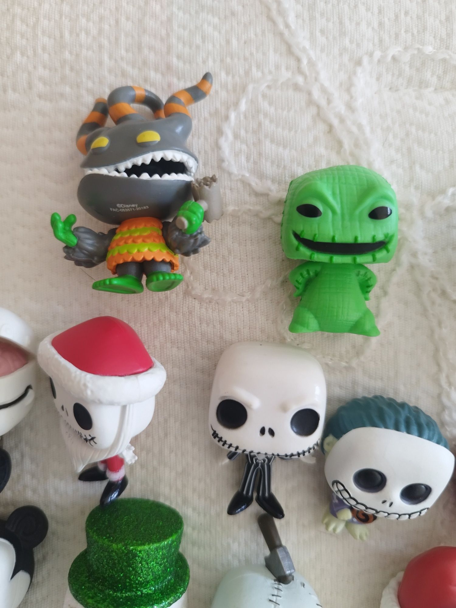 conjunto de 22 mini estatuetas Funko Pop.  retirado do filme "Nightmar