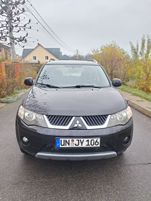 АутлендерXL ,4×4, 2L.турбодизель