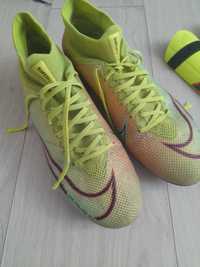 Бутси футбольні Nike Mercurial