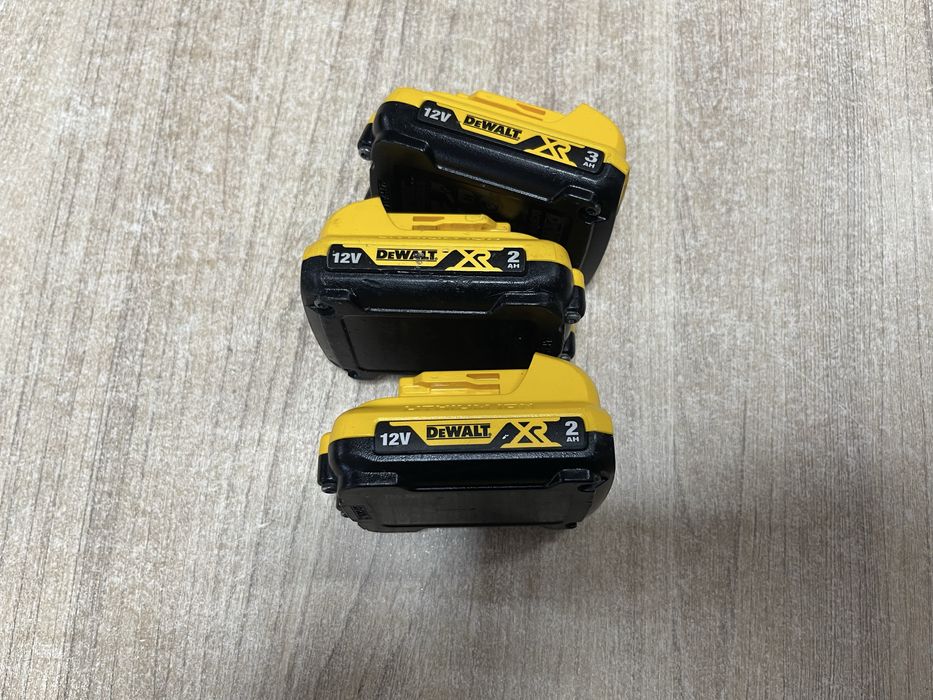 Dewalt XR 2.0-3.0Ah / акумуляторні батареї Девольт 12V