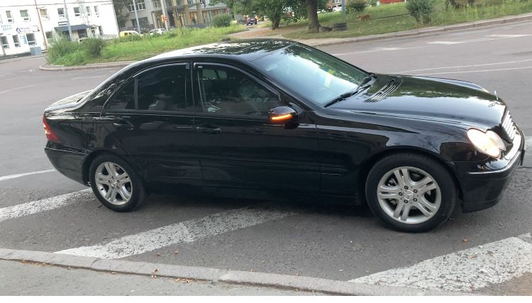 Мерседес c 200 2.0 бензин kompressor
