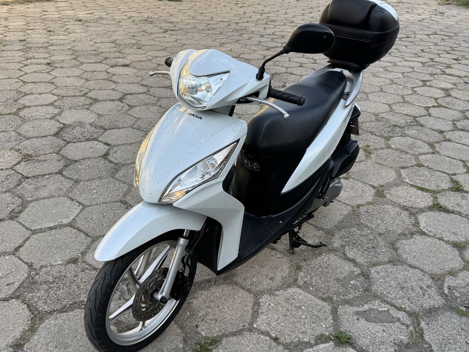 Honda Vision 110,2015,super stan