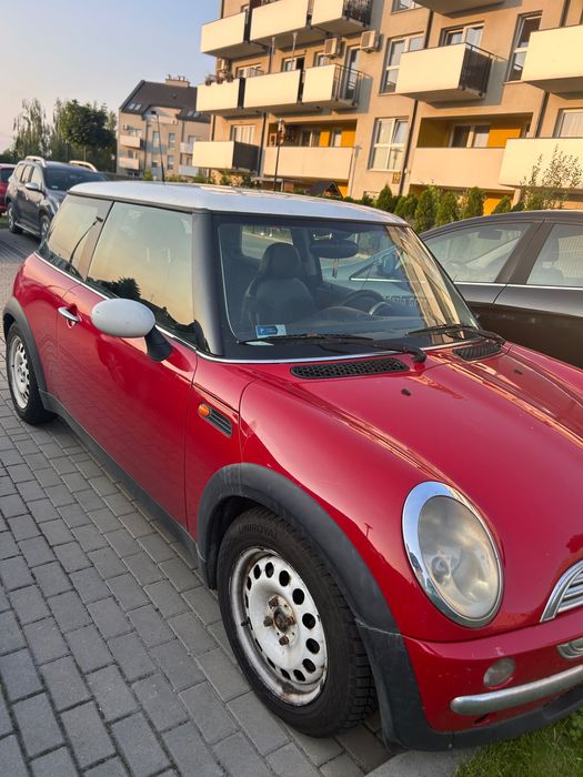 Samochód mini cooper r 50