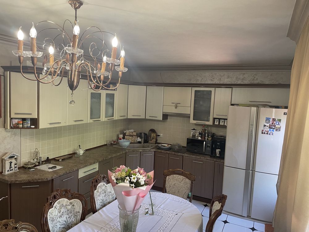 Продам кушню в гарному стані.