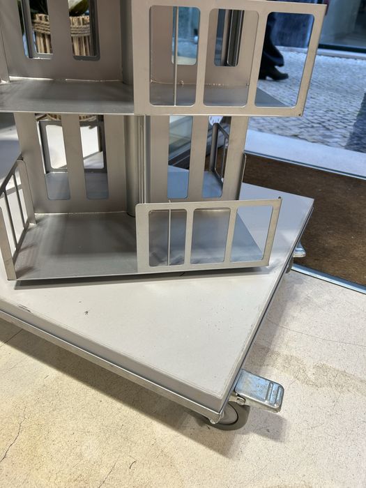 Expositor rotativo de guardanapos