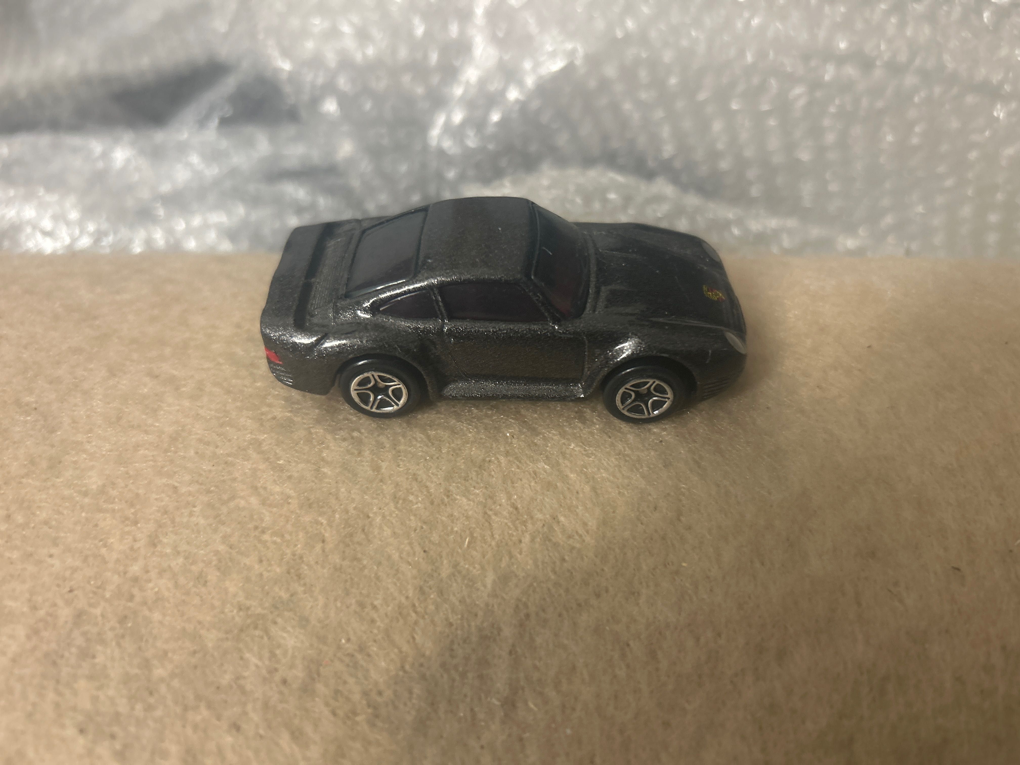 Porsche 959 matchbox szary