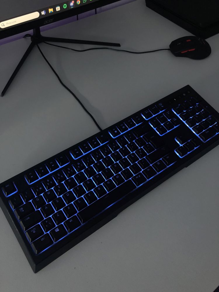 Teclado Razer, pouco usado