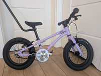 Rower dziececy Early Rider Belter fioletowy 14 na pasku waga jak woom