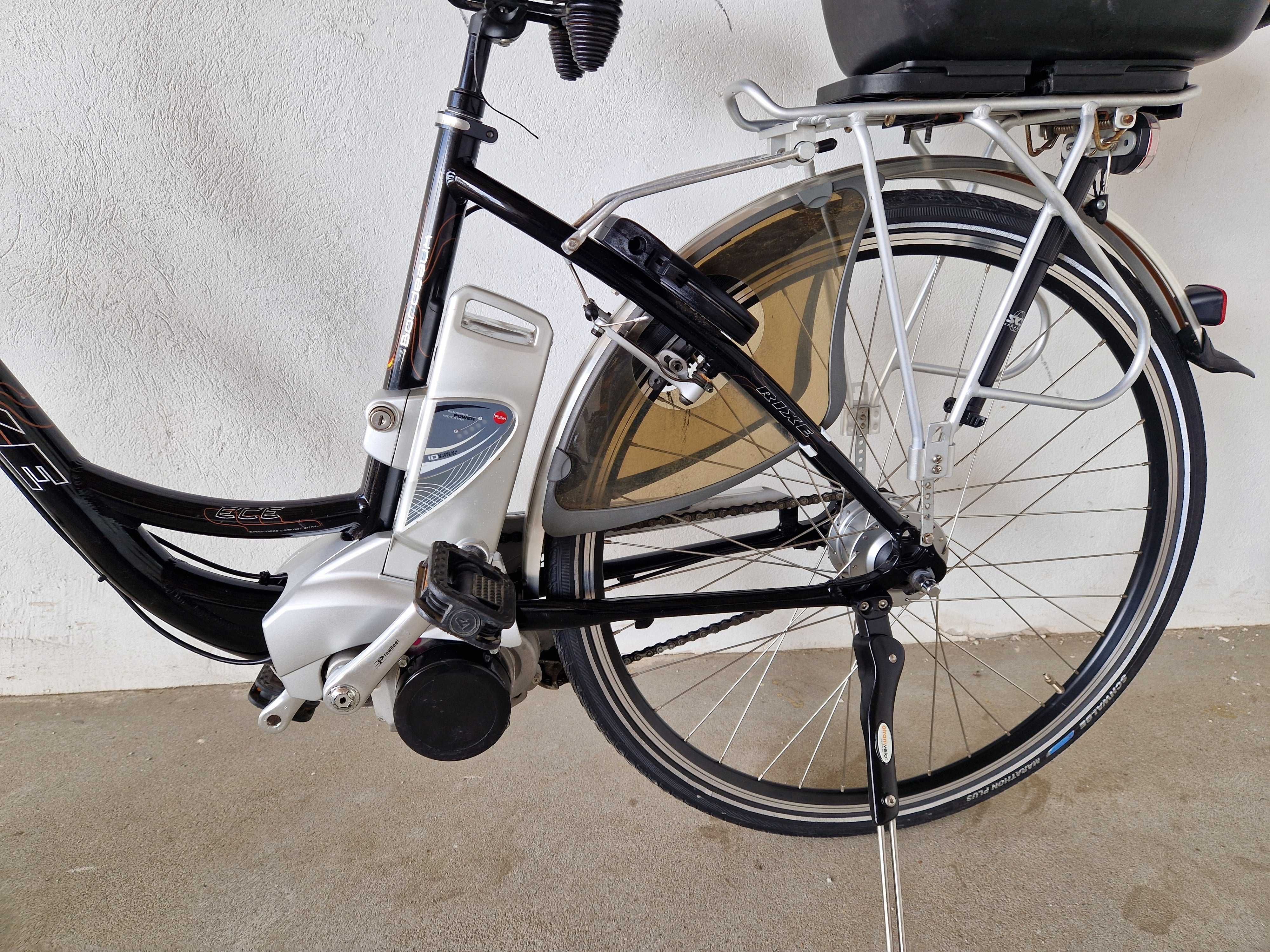 Rower elektryczny RIXE  , 50 cm 28'