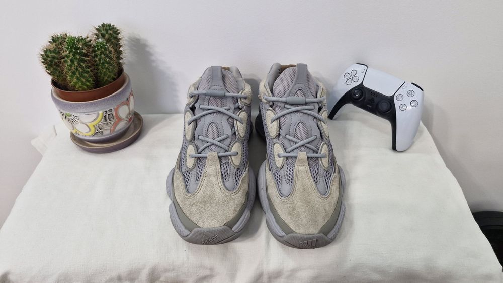 ОРИГІНАЛ!Кросівки Adidas Yeezy Boost 500.Розмір 44