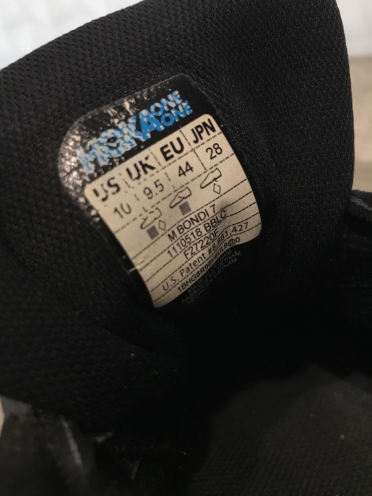 Кросівки жіночі/чоловічі HOKA one one M BONDI 7