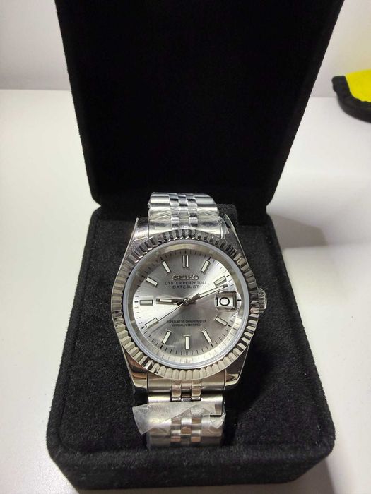 Zegarek Custom Seiko Mod White