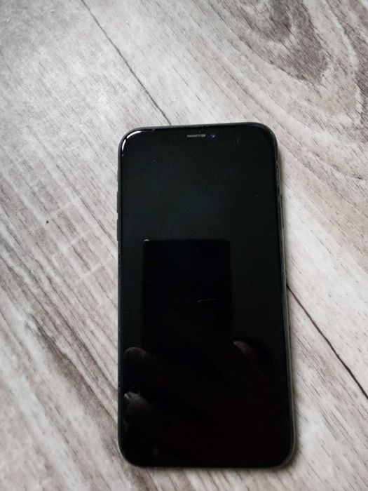 Iphone xr 128 neverlock 89% Гарний стан
