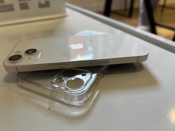 iPhone 13 – Excelente Estado, Como Novo