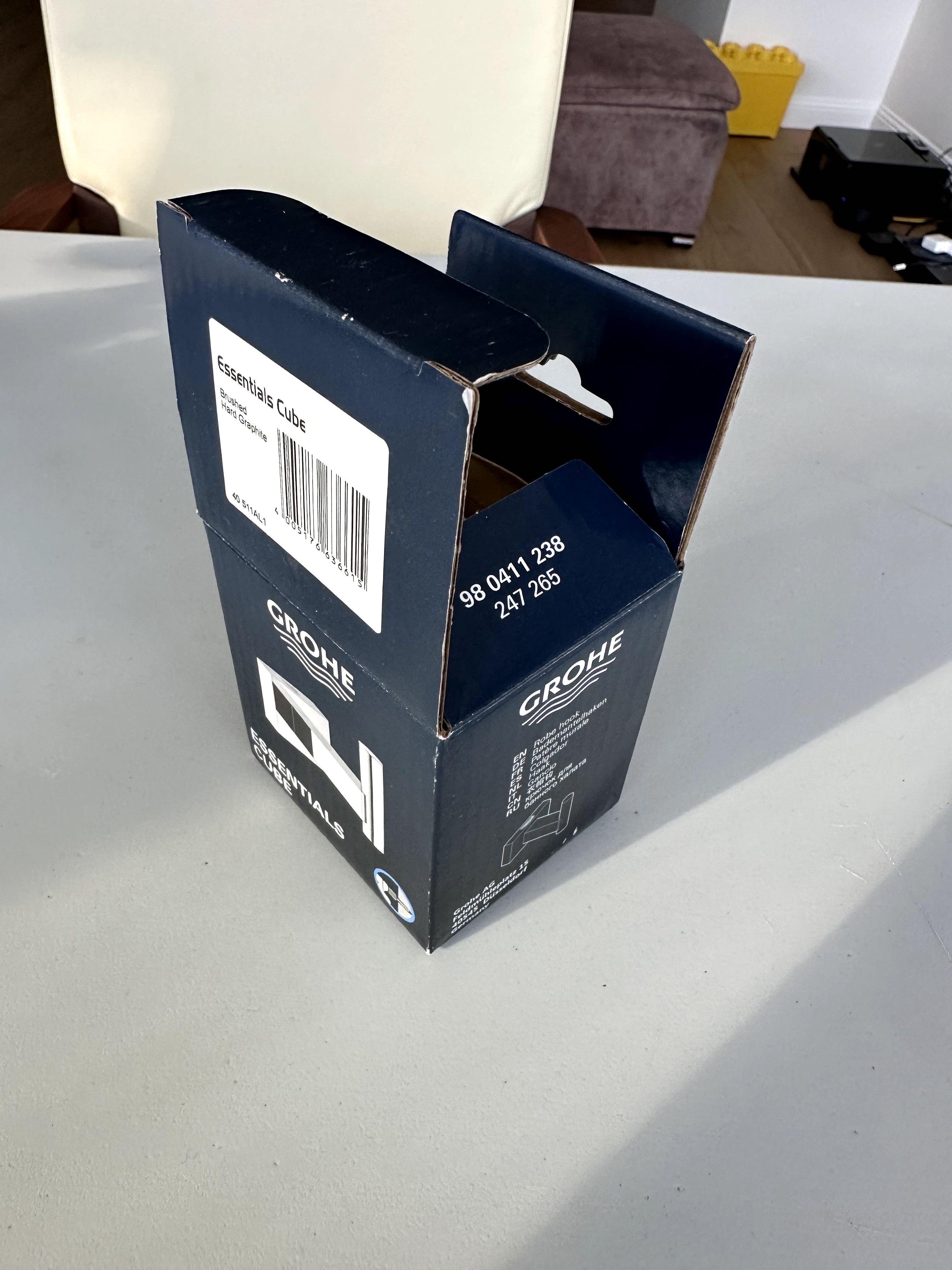 Wieszak GROHE 40511AL1 Essentials Cube Hard Graphite - nowy,oryginalny