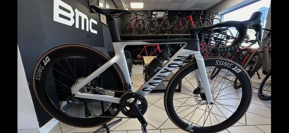 CANYON AEORAD CF SLX 8 Di2 z pomiarem mocy.