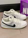 Biały\Dunk\SB\nowy UnisexTrampki.42
