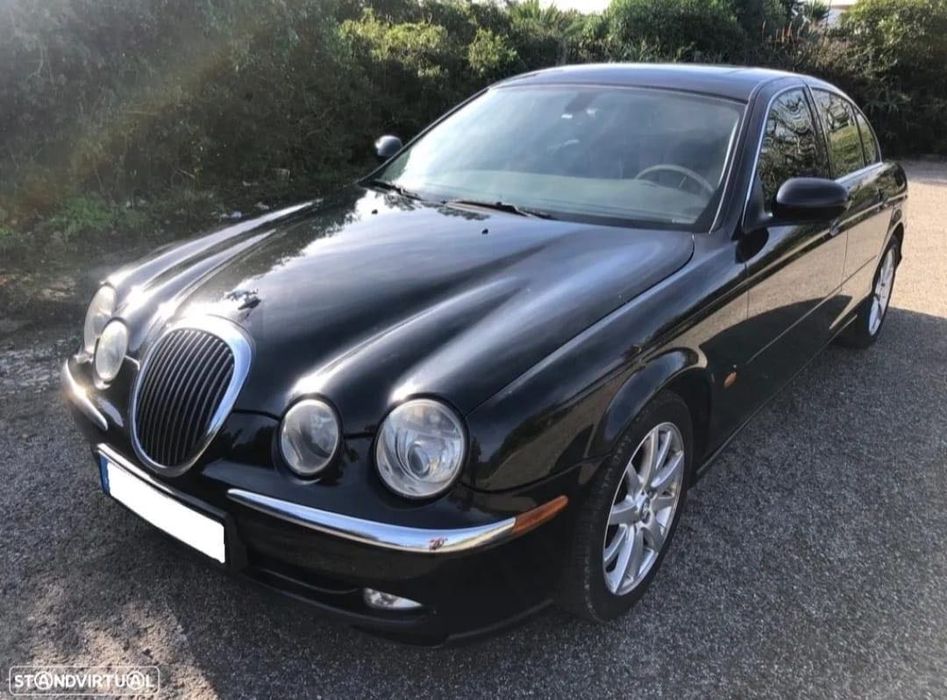 Jaguar S-Type 3.0 V6 GPL – Ano 2000 – Inspeção válida – 260.000 km