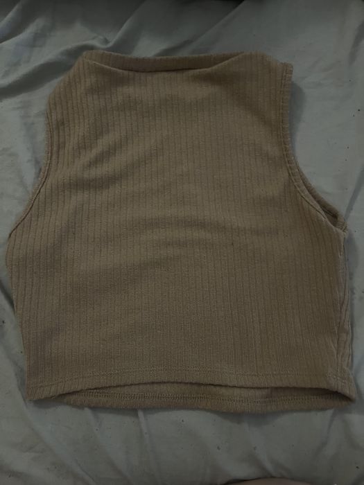 Top bege acastanhado