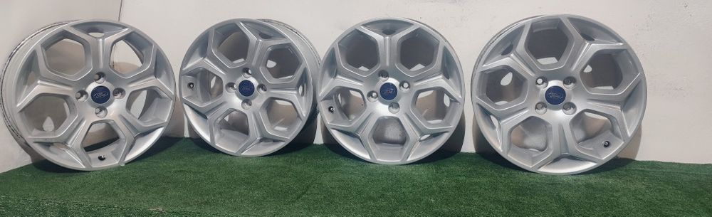 Felgi aluminiowe Ford OE B-Max Fiesta 4x108 17" 7J et 40 stan BDB