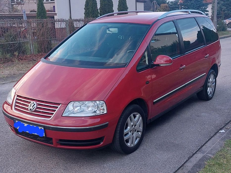 Volkswagen Sharan ** 1.8 turbo ** Oryginalny lakier ** navi ** chromy ** nawiewy na tył