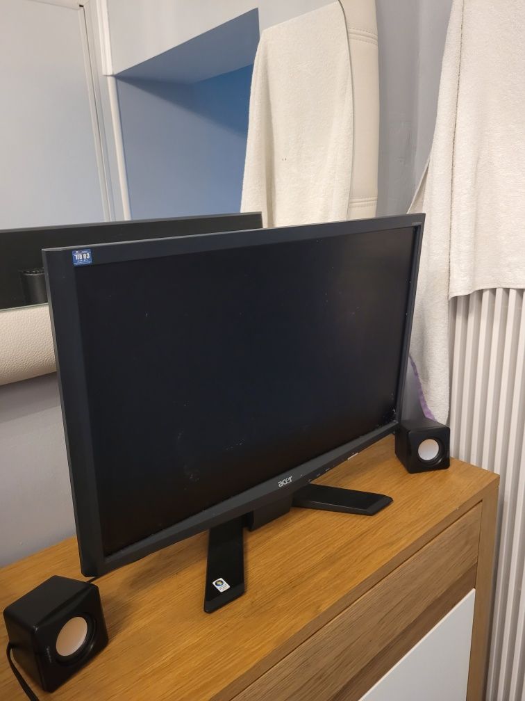 Komputer HP pro desk 400 G2 MT