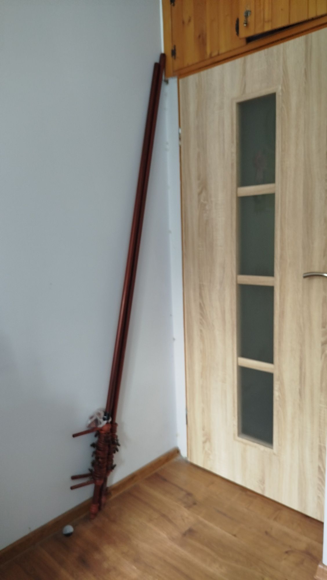 Karnisze 2x2m9cm