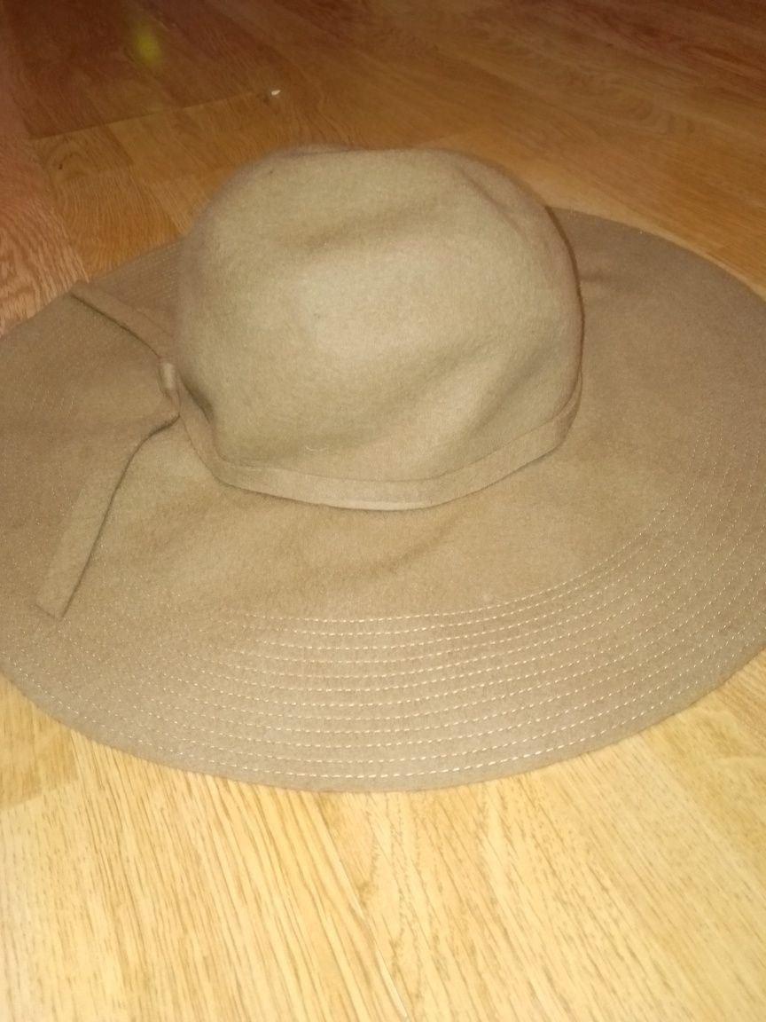 Шляпа капелюх шерсть шерстяний бежевий