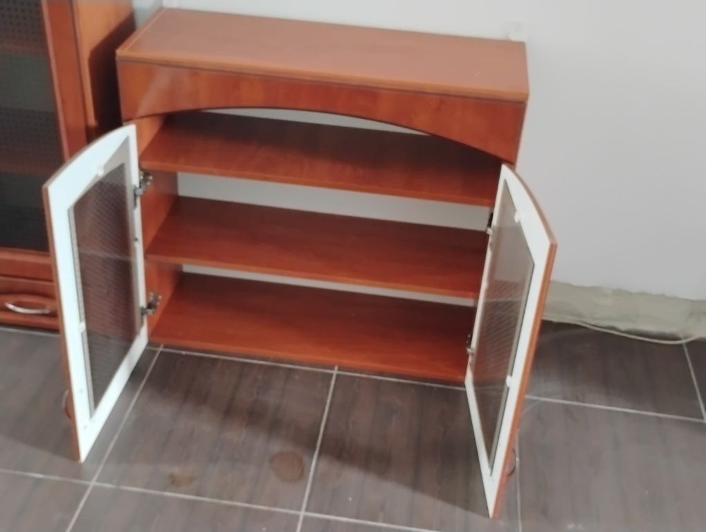 Szafki kuchenne  przeszklone