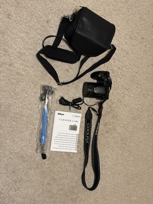 Máquina Fotográfica Nixon COOLPIX L340