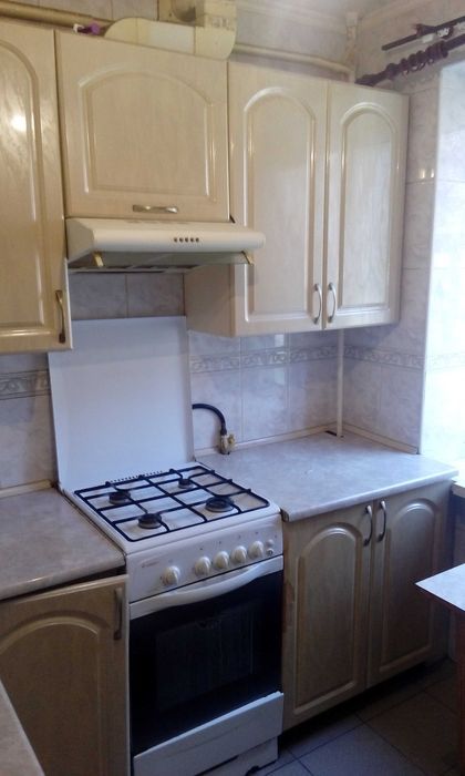 Оренда 1 кім ОЗЕРНА по вул. Залізняка.Тільки дзвонити