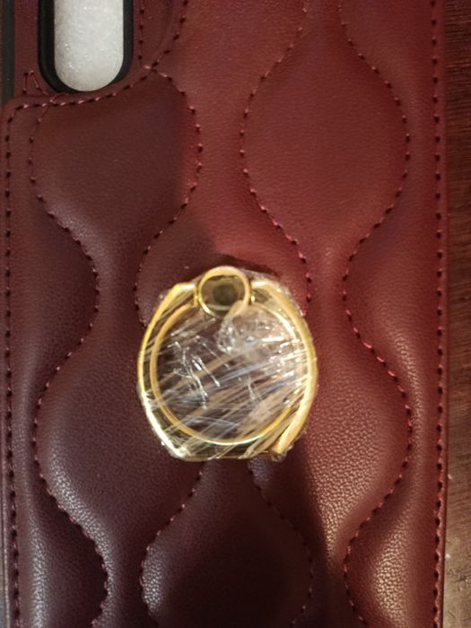 Etui na telefon nowy