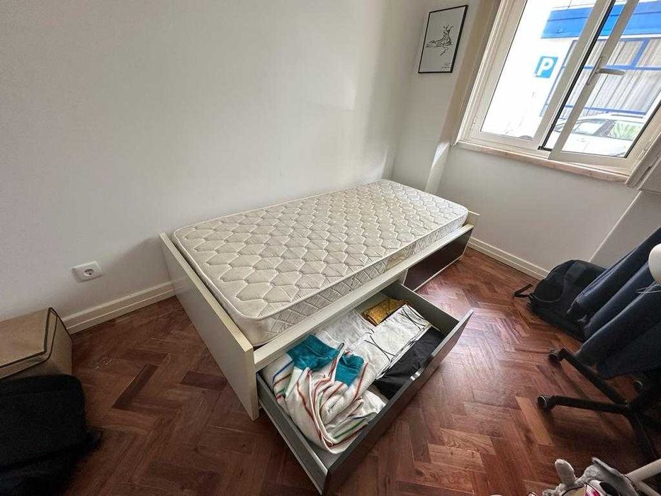 Cama individual + colchão molas