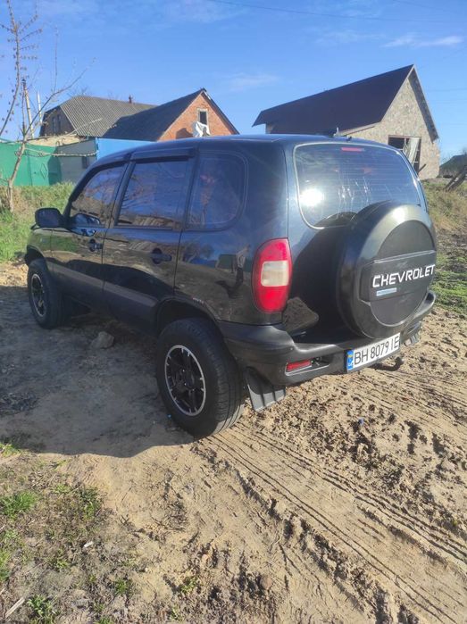 Продам ниву Шевроле