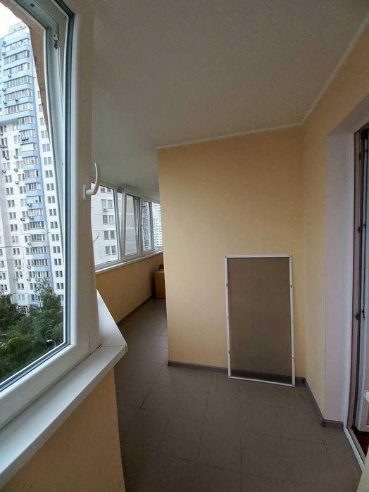 Продаж 1-кімнатної квартири, вул. Драгоманова,. Позняки. Без комісії