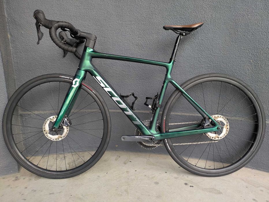 Vendo Bicicleta Scott Addict 20 (tamanhos XS, S, M, L, XL e XXL) usada