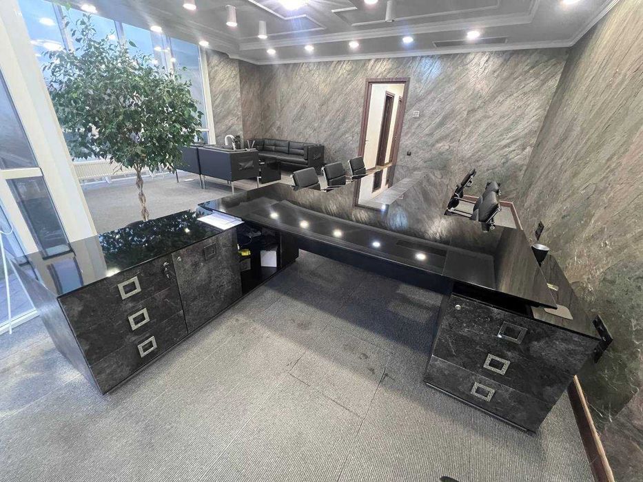 Стол руководителя / мебель в кабинет директора / мебель в офис