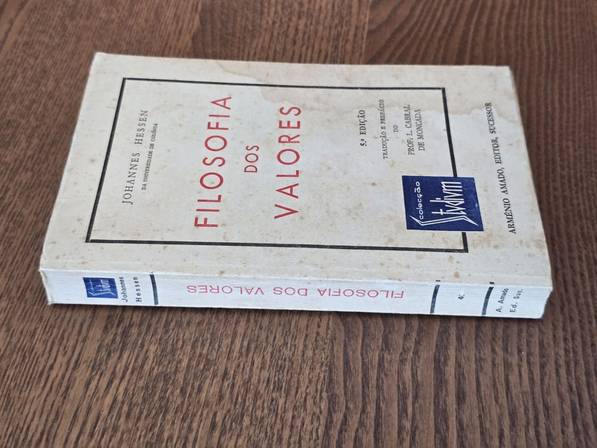 Livros jurídicos / Direito / 1 = 2,5€ / 10 = 20€