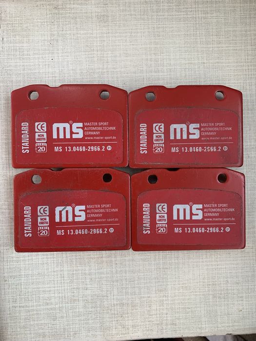 Гальмівні колодки на ВАЗ , передні,ремкомплект,ручка  «вітровичка»