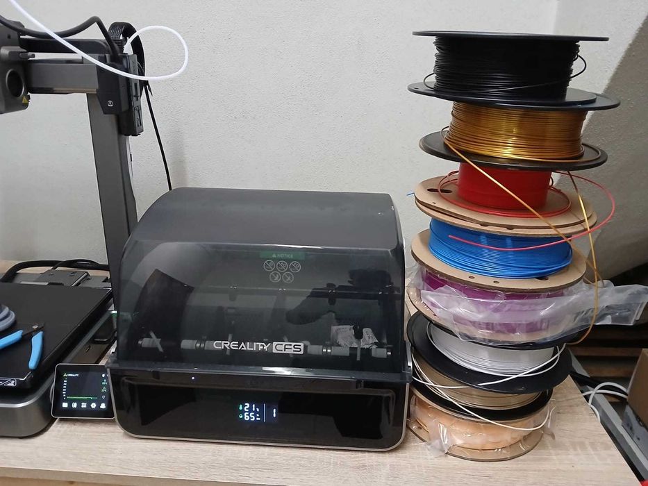 Impressora 3D Creality Hi-Combo CFS + Filamentos ‒ Tudo Incluído!