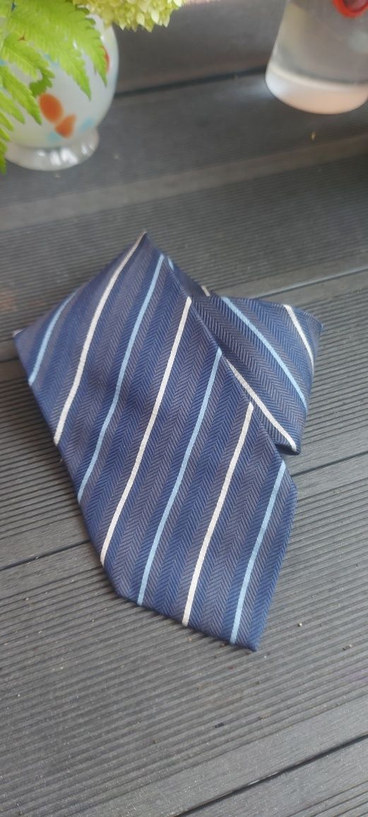 Krawat jedwabny w paski granatowy niebieski michelsons