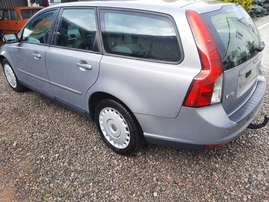 Volvo V50 lift 2.0d 136km