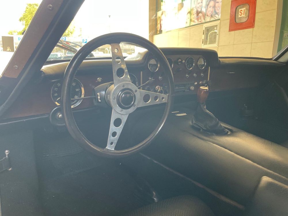 Icónico Marcos GT1600 de 1968,